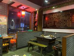 -宽板凳老灶火锅(南礼士路店)