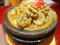 石锅手打牛肉丸-潮堂(环球金融中心店)