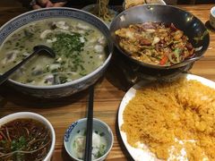 -自贡盐帮菜·玩辣餐厅(樱花园西街店)