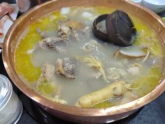 -朴小妹人参鸡汤火锅(长白山万达店)