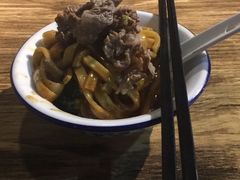 -粤潮牛肉火锅店(江南大道店)