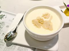 顺德大良双皮奶-蘩楼(南京西路中信泰富店)