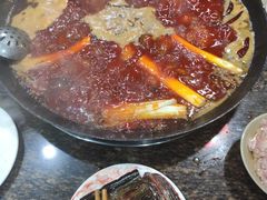 -星鸿社重庆老火锅(燃灯寺分店)
