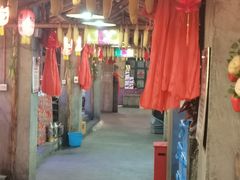 -鱼窝棚柴火铁锅炖(富山屯店)