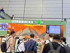 -星巴克(上海虹桥站2A检票口)