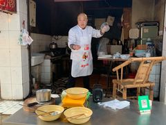 -张家巷胖哥肥肠·三十年老店(原工人村菜市店)