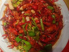 -谭公鱼头·鲜鱼火锅·小龙虾·江湖菜(秀沿路店)