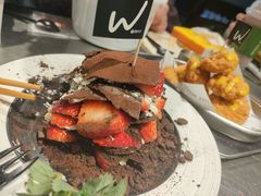 -W COLLECTIVE  DESSERT SHOP