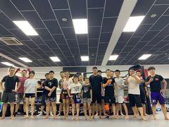 -拳义格斗搏击散打泰拳拳击俱乐部(裕华店)