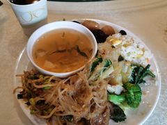 -锦龙国际酒店(天津奥体中心华苑地铁站店)