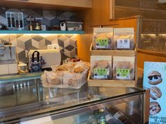 -莎琳娜食品有限公司·蛋糕店