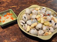 -胡须佬鸡煲四季火锅(海雅缤纷城店)