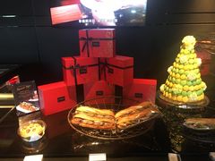 -Salon de The de Joel Robuchon(外滩18号店)