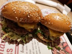 -The Habit Burger Grill 哈比特汉堡(复兴soho店)