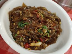 -黄兴南路步行商业街