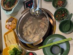 -润园四季椰子鸡火锅(南山海岸城店)