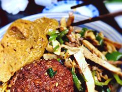青椒干子素鸡肉圆-一味老卤面(大石桥店)