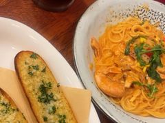-玛格萝妮比萨屋(陆家浜路店)