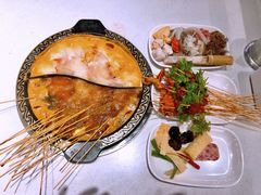 -爱有声毛肚串串火锅自助(龙之梦大都汇店)