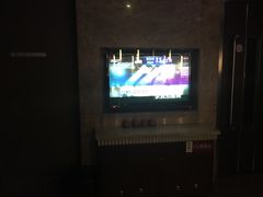 -欢乐迪KTV(南坪上海城店)