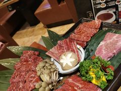-炼火烤肉店