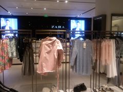 -ZARA(红谷滩万达店)