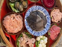 -拈签一笑黄牛肉辣卤串串