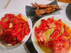 -沪小胖小龙虾(淮海中路旗舰店)