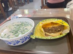 -穆得·老周家牛肉烧饼(普利街店)