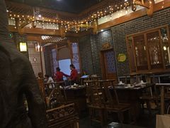 大堂-百年川椒重庆老火锅(光谷店)