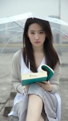 -Kraemer Paris  苏豪路易士·嘉玛发廊