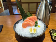 -俊屋料理·烧鸟·寿司·日泰融合菜(星际云汇店)