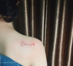 -明星刺青·洗纹身