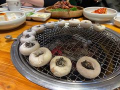 -草家酱蟹炭火烤肉店(珲春南路一店)
