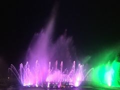 -东港音乐喷泉广场