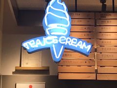 -喜茶(上海兴业太古汇店)
