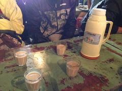 -老光明岗琼甜茶馆