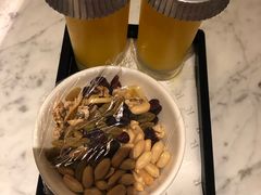 -上海龙之梦万丽酒店