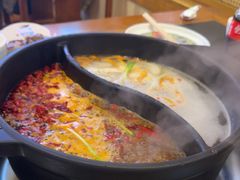 -沸炉重庆老火锅(军事博物馆店)