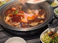 -老船舫·现做活鲜鱼馆(东郊记忆店)