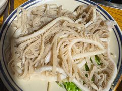 -六公里老火锅(总店)