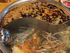 -毛毛老火锅(八年观音桥店)