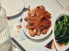 -新大咀港式茶餐厅(宝山万达店)