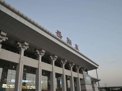 -岳阳东站