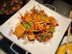 -虫二酒肆(美罗城店)
