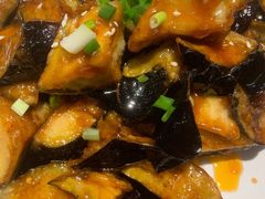 风味茄子-华盛园卷子王农家菜水库鱼