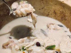 蒸汽石锅鱼-滇香肴·云南菜蒸汽石锅鱼(云南北路店)