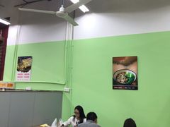 大堂-大润发(张江店)