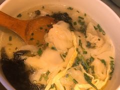 鸡汤鲜虾小馄饨-绿茶餐厅(广州天河城店)