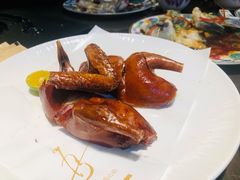 -海派悦庭·海胆烧麦·新融合菜(凯德广场店)